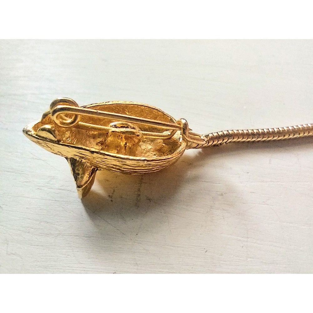 Vintage Gerry's 60's Small Mouse Pin Brooch Gold Tone Red Rhinestone Eyes - Picture 5 of 6